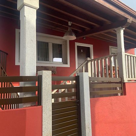Casa Do Feligres E Da Alsira Villa Nogueira de Abaixo ภายนอก รูปภาพ