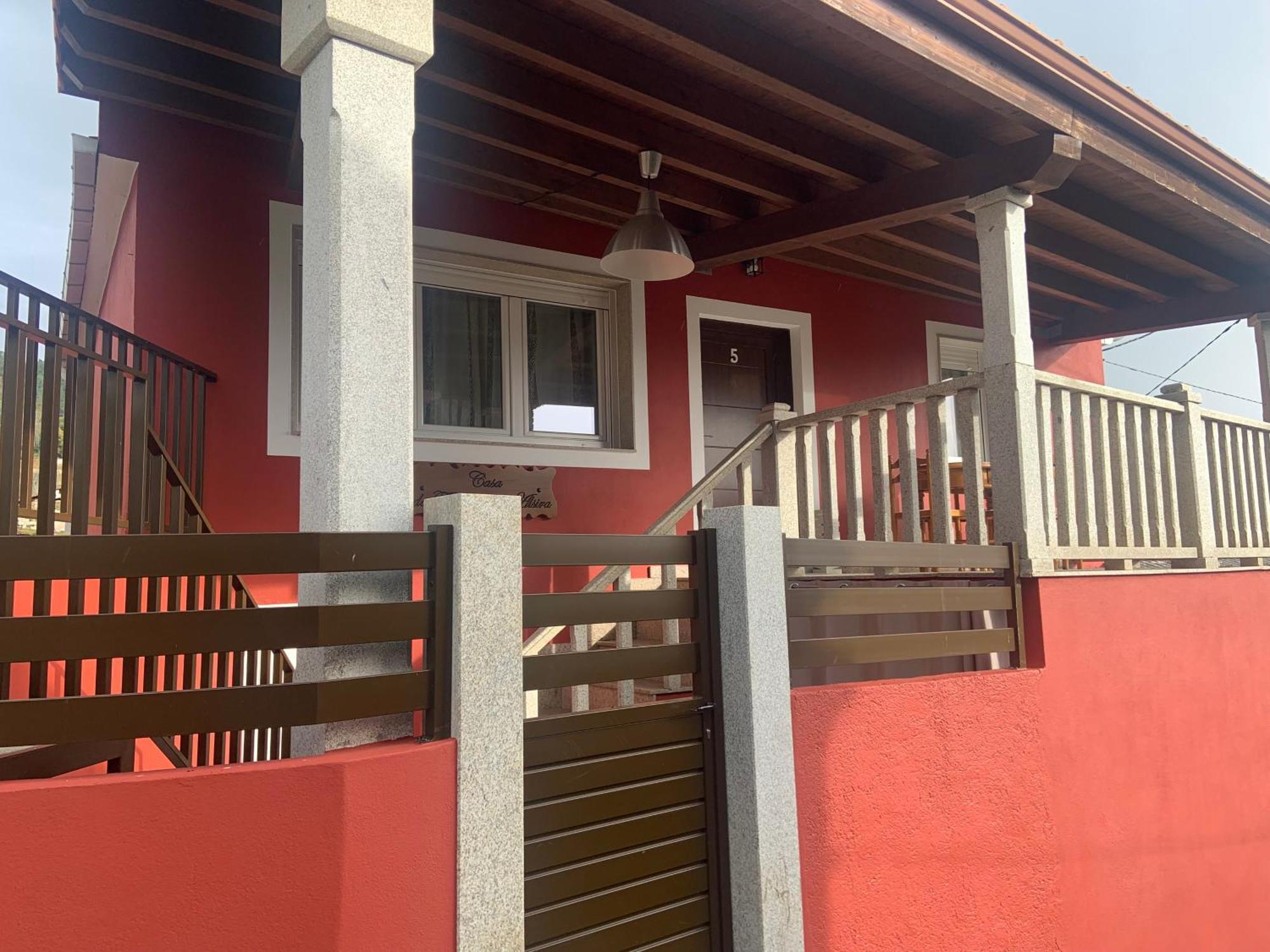 Casa Do Feligres E Da Alsira Villa Nogueira de Abaixo ภายนอก รูปภาพ